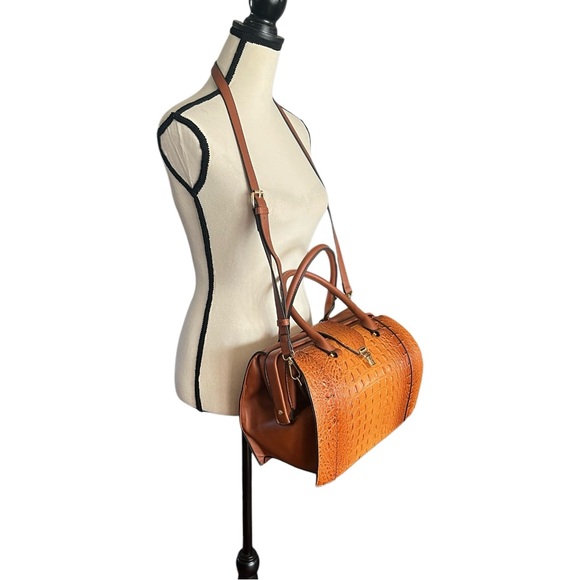 Croc print structured shoulder satchel crossbody gorgeous bag. - Picture 6 of 8